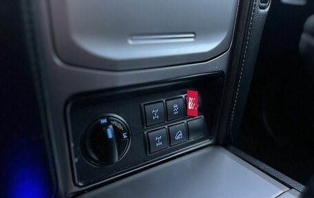 Toyota Land Cruiser Prado 150 рестайлинг 2, 2018 год, 4 950 000 рублей, 15 фотография