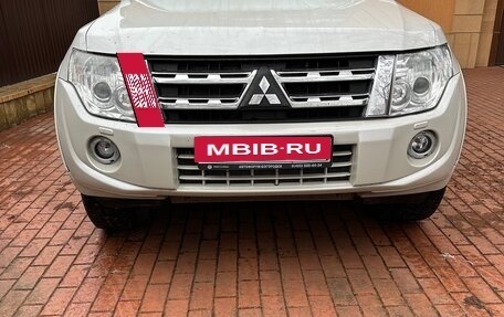 Mitsubishi Pajero IV, 2014 год, 3 000 000 рублей, 4 фотография
