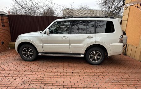 Mitsubishi Pajero IV, 2014 год, 3 000 000 рублей, 7 фотография