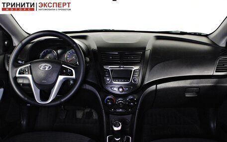 Hyundai Solaris II рестайлинг, 2015 год, 967 000 рублей, 11 фотография