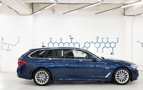 BMW 5 серия, 2019 год, 3 600 000 рублей, 2 фотография