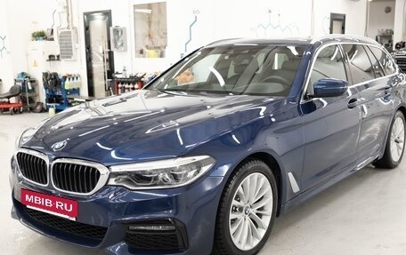 BMW 5 серия, 2019 год, 3 600 000 рублей, 6 фотография