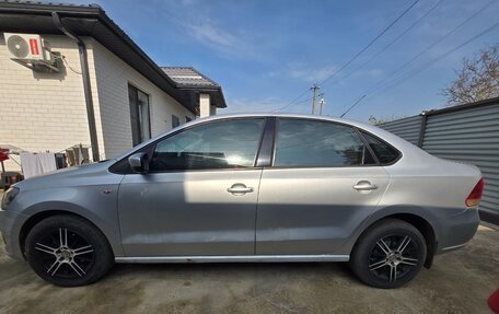 Volkswagen Polo VI (EU Market), 2012 год, 670 000 рублей, 2 фотография