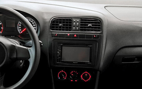 Volkswagen Polo VI (EU Market), 2013 год, 650 000 рублей, 19 фотография