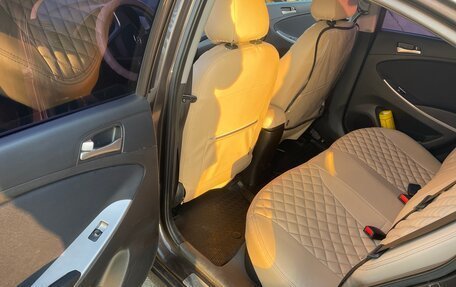 Hyundai Solaris II рестайлинг, 2016 год, 1 300 000 рублей, 11 фотография