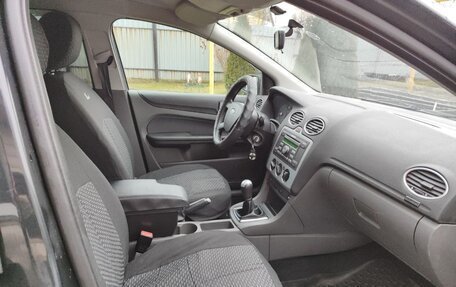 Ford Focus II рестайлинг, 2005 год, 350 000 рублей, 12 фотография