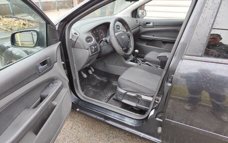 Ford Focus II рестайлинг, 2005 год, 350 000 рублей, 13 фотография