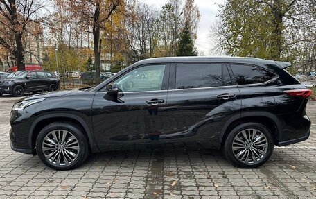 Toyota Highlander, 2025 год, 5 690 000 рублей, 2 фотография