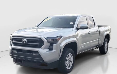 Toyota Tacoma, 2025 год, 7 000 000 рублей, 4 фотография