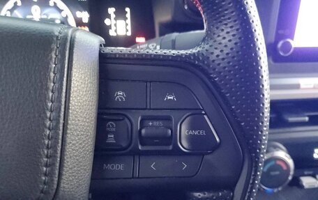 Toyota Tacoma, 2025 год, 7 000 000 рублей, 16 фотография