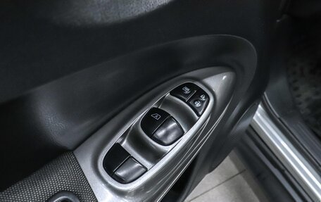 Nissan Juke II, 2011 год, 999 000 рублей, 8 фотография