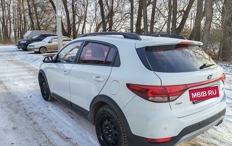 KIA Rio IV, 2018 год, 1 350 000 рублей, 2 фотография