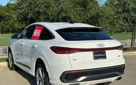 Audi Q5, 2025 год, 8 216 000 рублей, 3 фотография