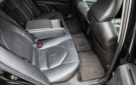 Toyota Camry, 2019 год, 3 199 000 рублей, 6 фотография