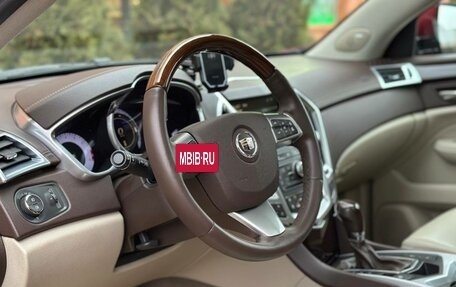 Cadillac SRX II рестайлинг, 2010 год, 1 090 000 рублей, 12 фотография