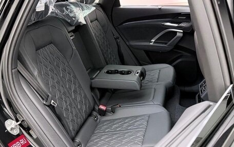 Audi SQ5, 2025 год, 9 845 000 рублей, 26 фотография