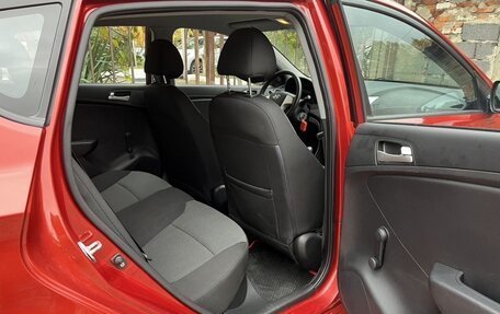 Hyundai Solaris II рестайлинг, 2011 год, 800 000 рублей, 10 фотография