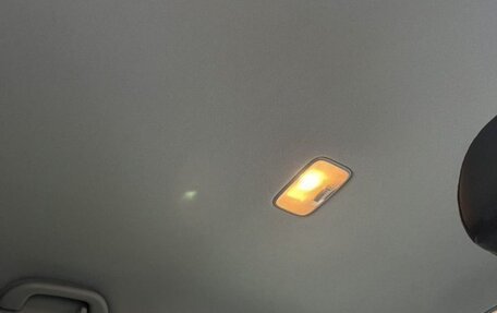 Hyundai Solaris II рестайлинг, 2011 год, 800 000 рублей, 11 фотография