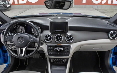 Mercedes-Benz GLA, 2015 год, 2 398 000 рублей, 14 фотография