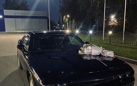 Dodge Challenger III рестайлинг 2, 2010 год, 2 300 000 рублей, 11 фотография