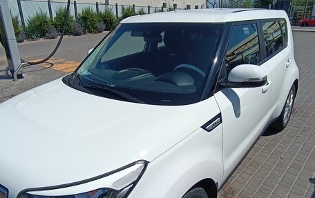 KIA Soul II рестайлинг, 2018 год, 1 840 000 рублей, 5 фотография