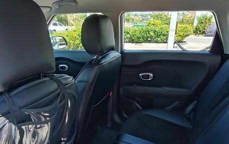 KIA Soul II рестайлинг, 2018 год, 1 840 000 рублей, 11 фотография