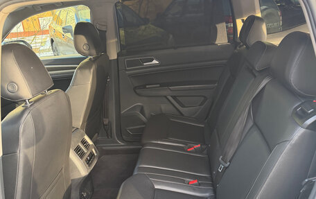 Volkswagen Teramont I, 2018 год, 3 300 000 рублей, 13 фотография