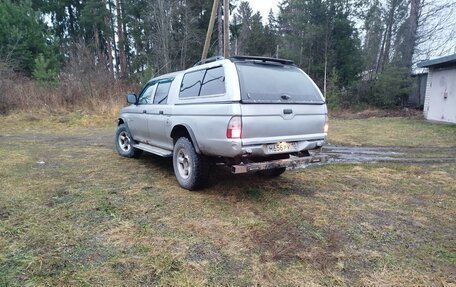 Mitsubishi L200 III рестайлинг, 2004 год, 575 000 рублей, 5 фотография