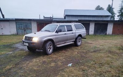 Mitsubishi L200 III рестайлинг, 2004 год, 575 000 рублей, 1 фотография
