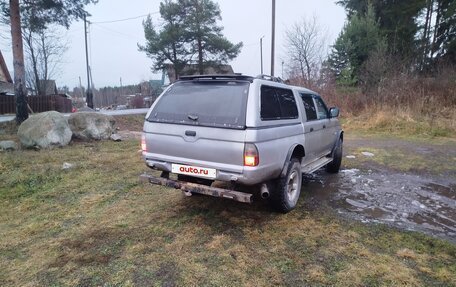 Mitsubishi L200 III рестайлинг, 2004 год, 575 000 рублей, 6 фотография