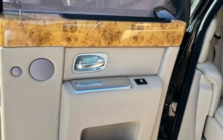 Rolls-Royce Phantom VII рестайлинг, 2003 год, 11 500 000 рублей, 8 фотография