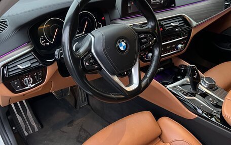 BMW 5 серия, 2019 год, 3 900 000 рублей, 7 фотография