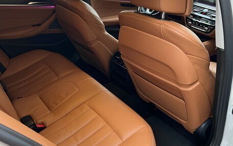 BMW 5 серия, 2019 год, 3 900 000 рублей, 11 фотография