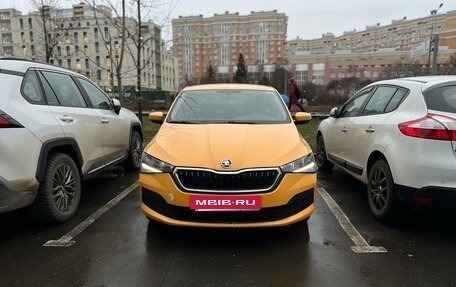 Skoda Rapid II, 2020 год, 1 200 000 рублей, 2 фотография