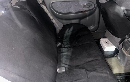 KIA Sephia II, 2001 год, 145 000 рублей, 7 фотография