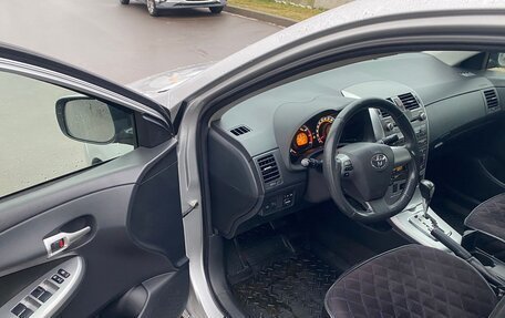 Toyota Corolla, 2011 год, 1 100 000 рублей, 9 фотография