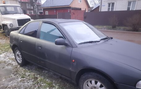 Audi A4, 1995 год, 152 000 рублей, 1 фотография