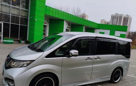 Honda Stepwgn IV, 2016 год, 2 200 000 рублей, 6 фотография