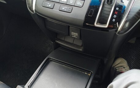 Honda Stepwgn IV, 2016 год, 2 200 000 рублей, 28 фотография