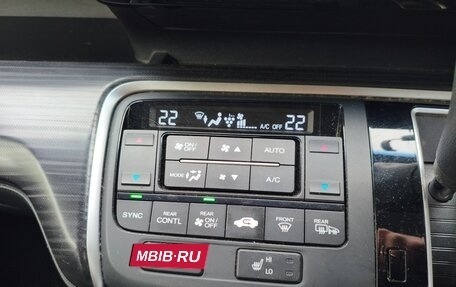 Honda Stepwgn IV, 2016 год, 2 200 000 рублей, 27 фотография