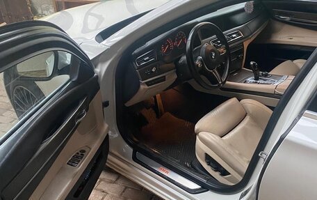 BMW 7 серия, 2010 год, 2 000 000 рублей, 4 фотография