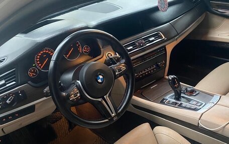 BMW 7 серия, 2010 год, 2 000 000 рублей, 6 фотография