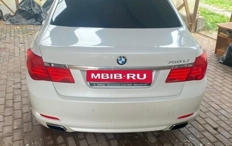 BMW 7 серия, 2010 год, 2 000 000 рублей, 2 фотография