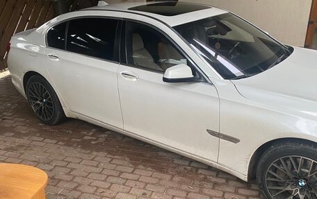 BMW 7 серия, 2010 год, 2 000 000 рублей, 9 фотография