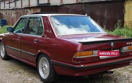 BMW 5 серия, 1983 год, 1 300 000 рублей, 4 фотография