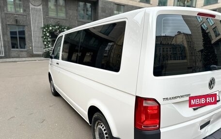 Volkswagen Transporter T6 рестайлинг, 2018 год, 2 950 000 рублей, 7 фотография