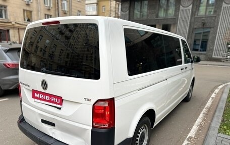 Volkswagen Transporter T6 рестайлинг, 2018 год, 2 950 000 рублей, 9 фотография