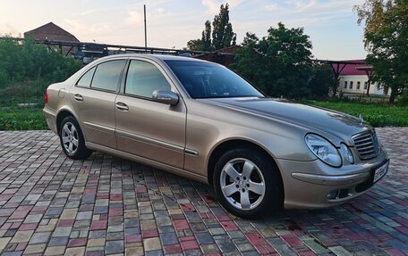 Mercedes-Benz E-Класс, 2005 год, 899 000 рублей, 5 фотография