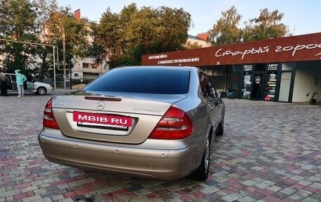 Mercedes-Benz E-Класс, 2005 год, 899 000 рублей, 8 фотография