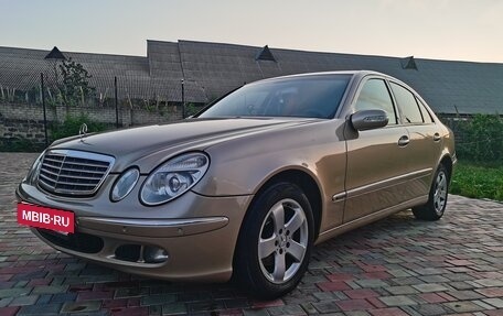 Mercedes-Benz E-Класс, 2005 год, 899 000 рублей, 16 фотография